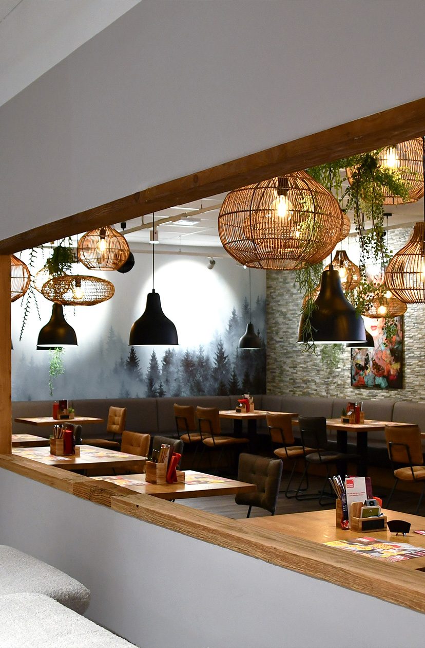 Sitzbereich im Restaurant der MÖBELSCHAU Norsingen